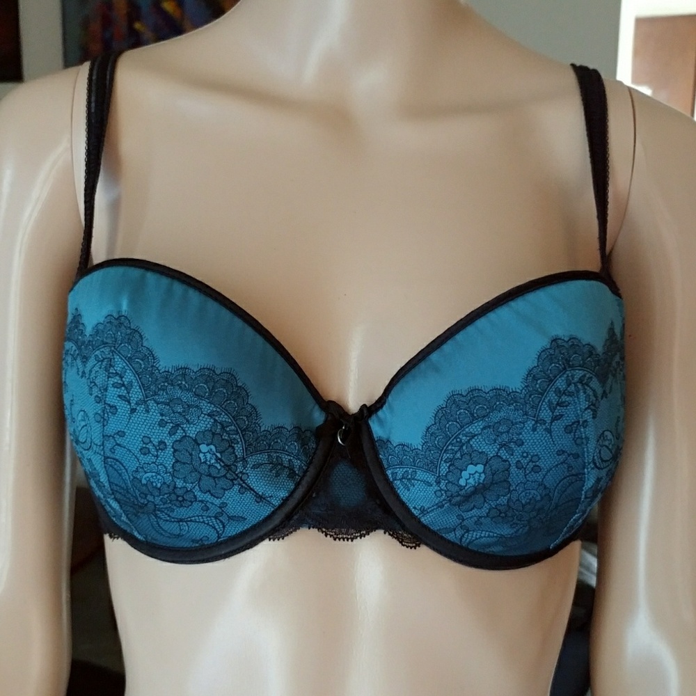 Chanterelle thin lined turquoise underwire bra